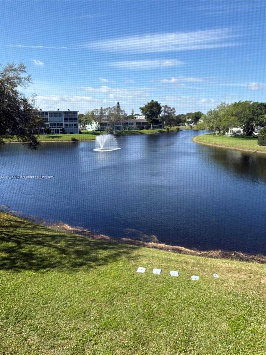 Small Image of 3011 ISLEWOOD D #3011, Deerfield Beach Number 37