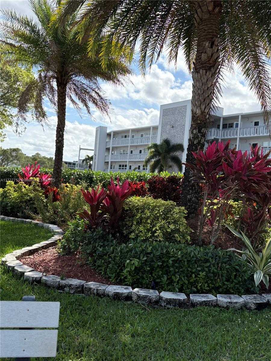 Small Image of 3011 ISLEWOOD D #3011, Deerfield Beach Number 38