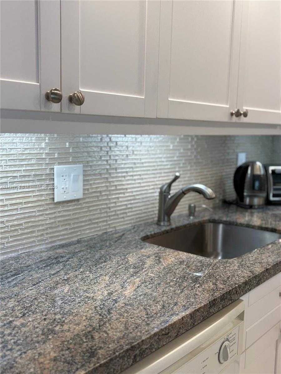 Small Image of 3011 ISLEWOOD D #3011, Deerfield Beach Number 48