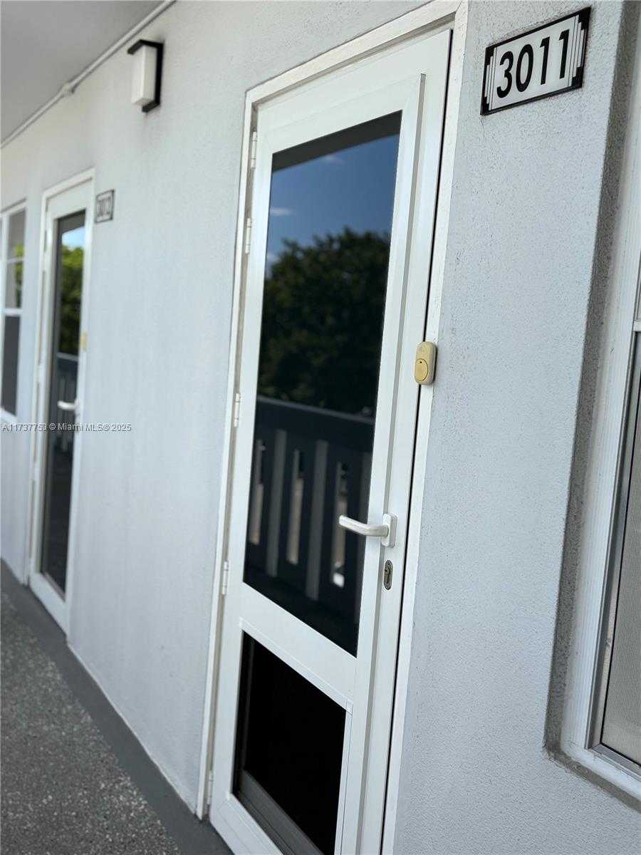 Small Image of 3011 ISLEWOOD D #3011, Deerfield Beach Number 49