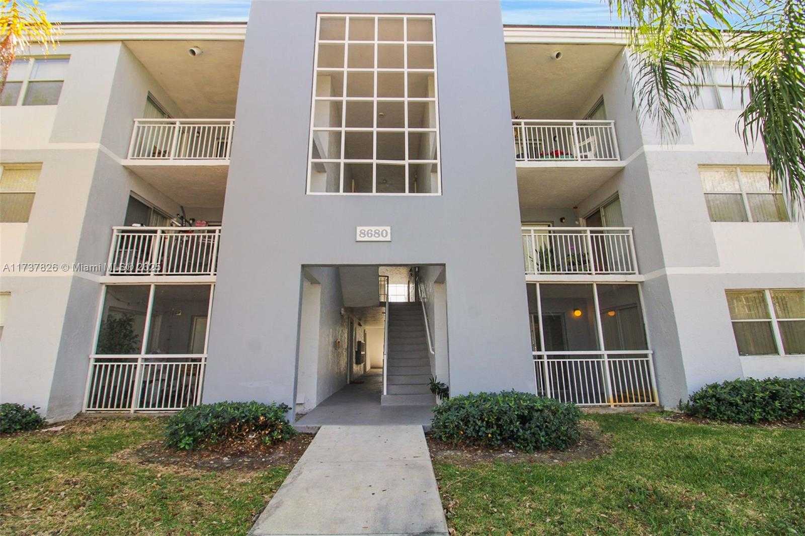 Small Image of 8680 SOUTH WEST 212TH ST #107, Cutler Bay Number 19