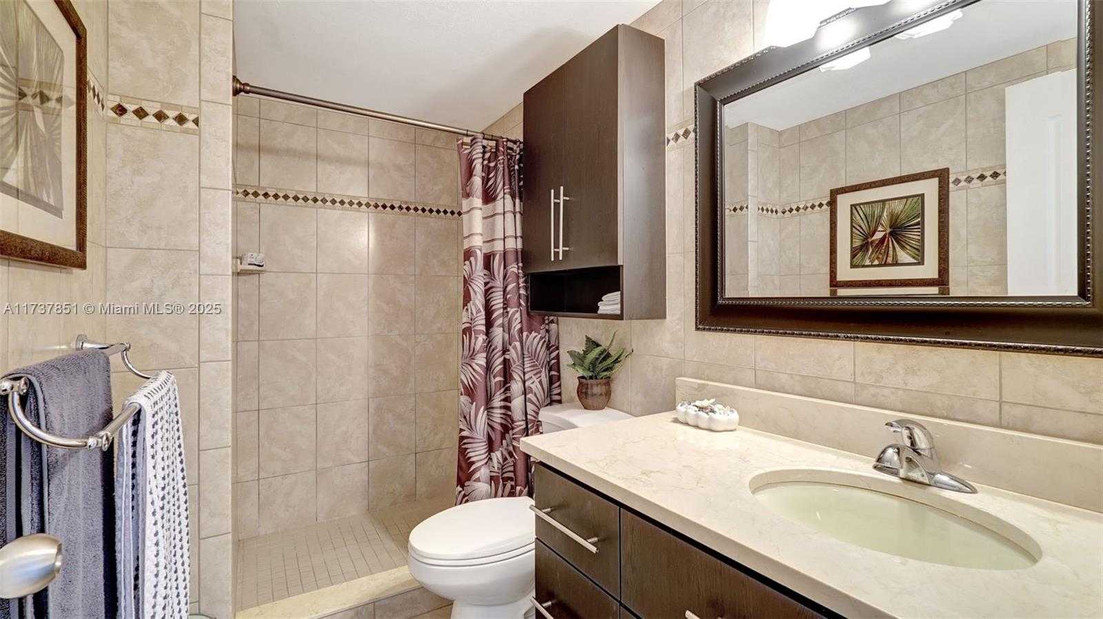 Small Image of 322 BUCHANAN ST #907, Hollywood Number 23