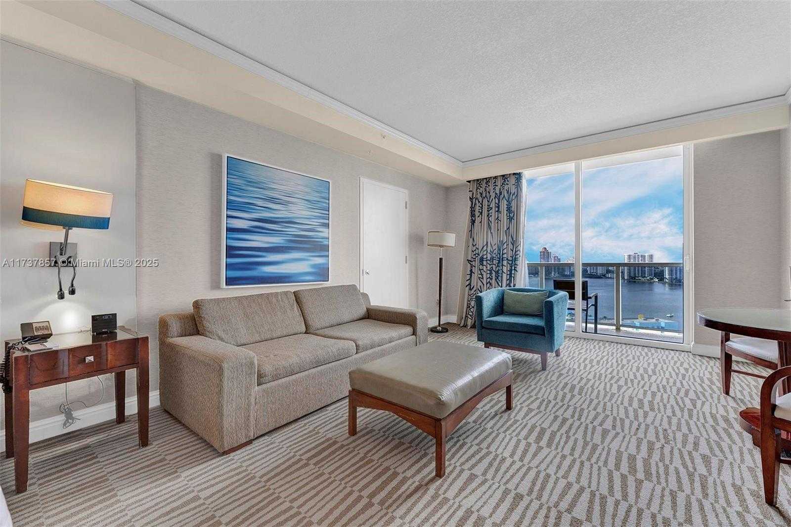 Small Image of 18001 Collins Ave, Sunny Isles Beach, FL 33160, USA Number 24