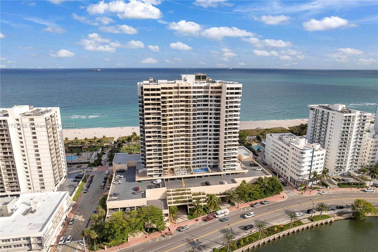 Small Image of 2555 COLLINS AVE #2404, Miami Beach Number 2