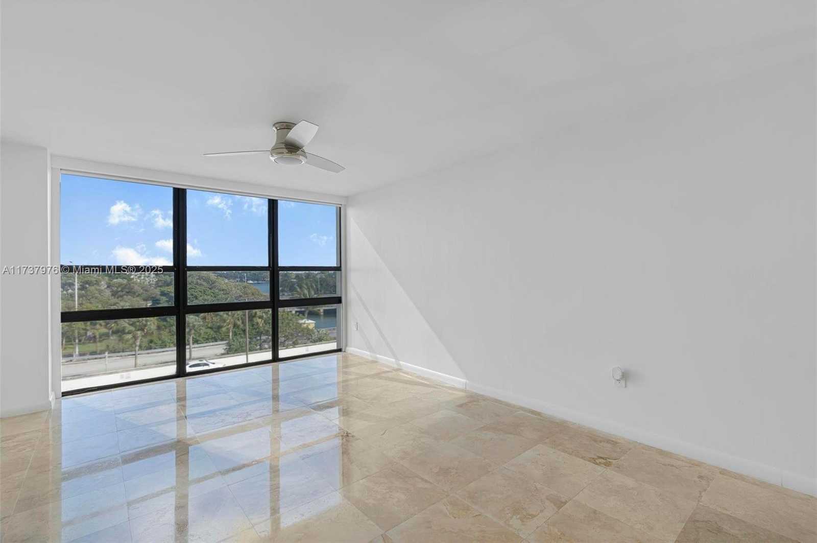 Small Image of 600 NORTH EAST 36TH ST #414, Miami Number 16