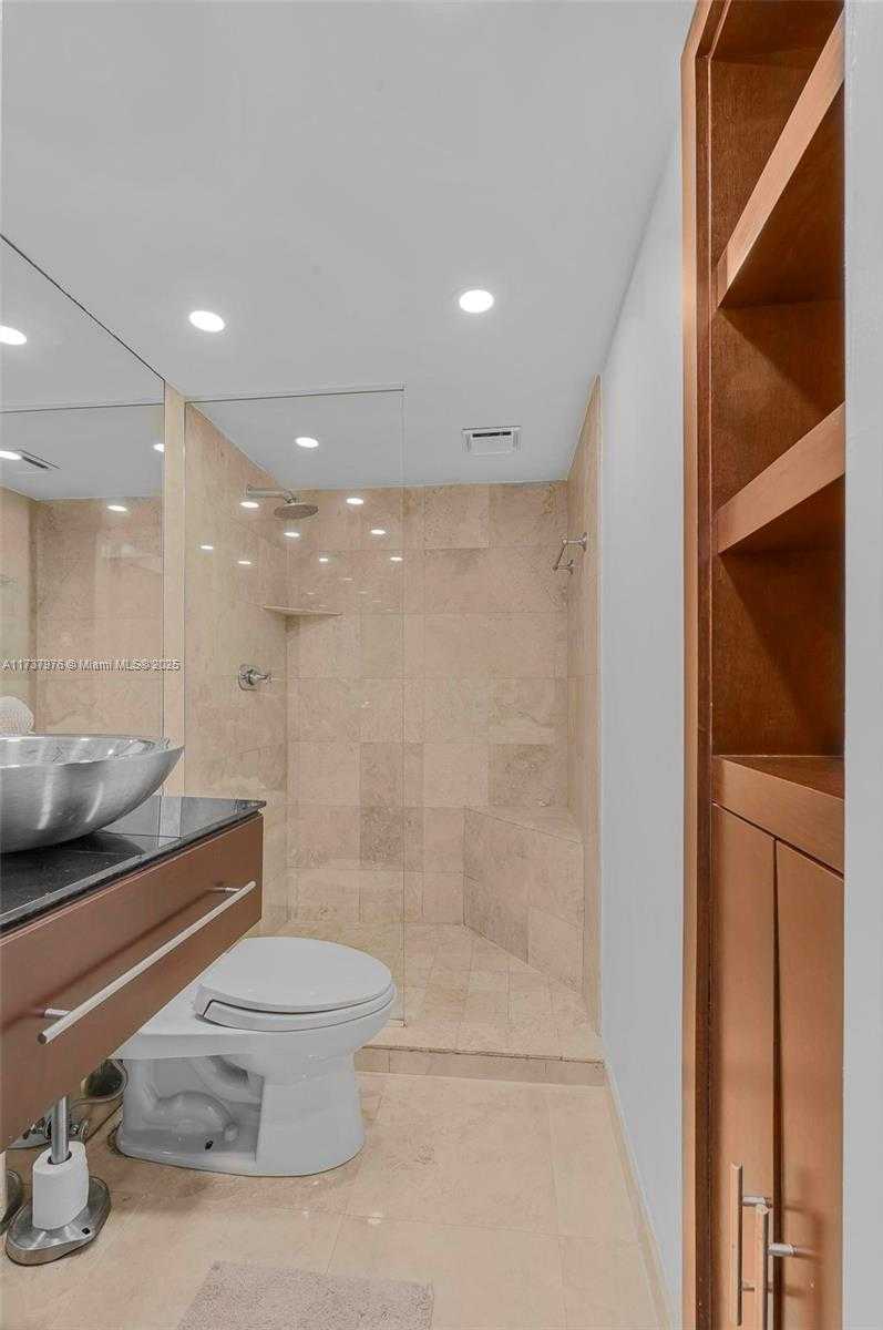 Small Image of 600 NORTH EAST 36TH ST #414, Miami Number 21