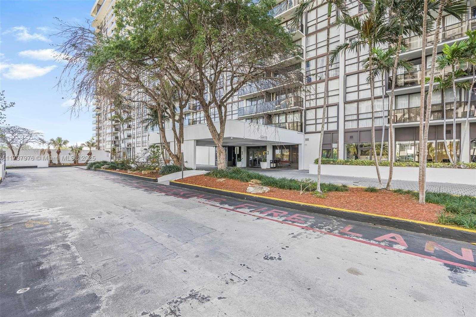Small Image of 600 NORTH EAST 36TH ST #414, Miami Number 28