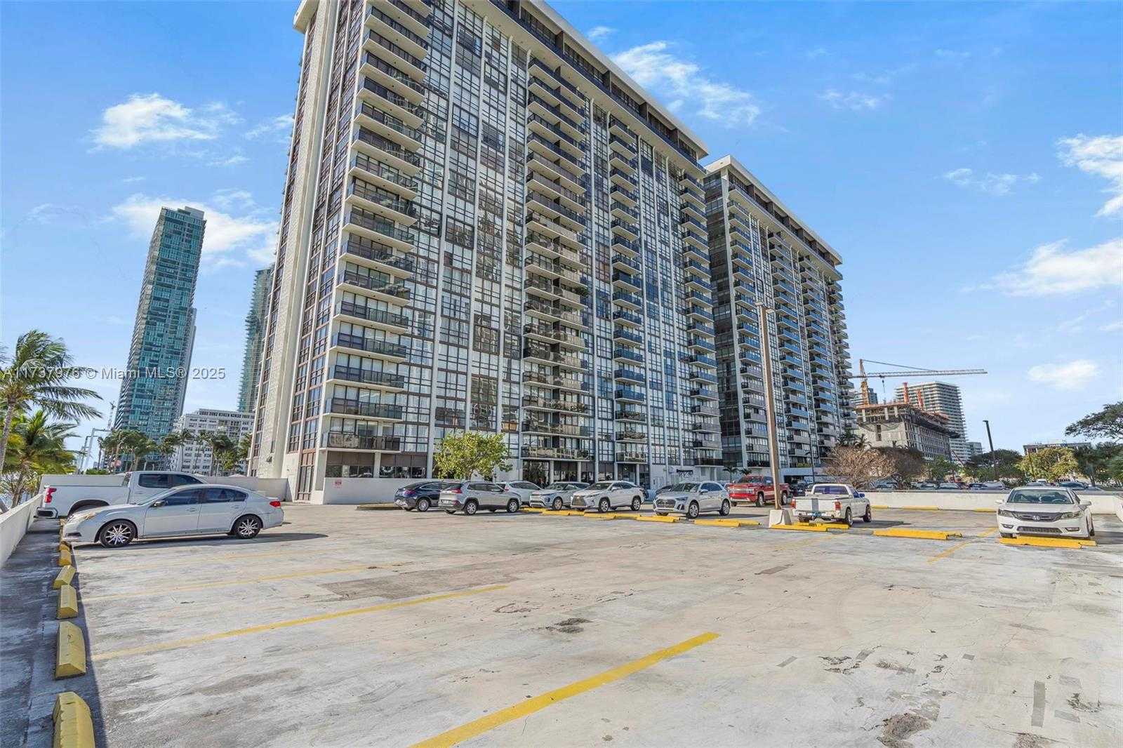 Small Image of 600 NORTH EAST 36TH ST #414, Miami Number 30
