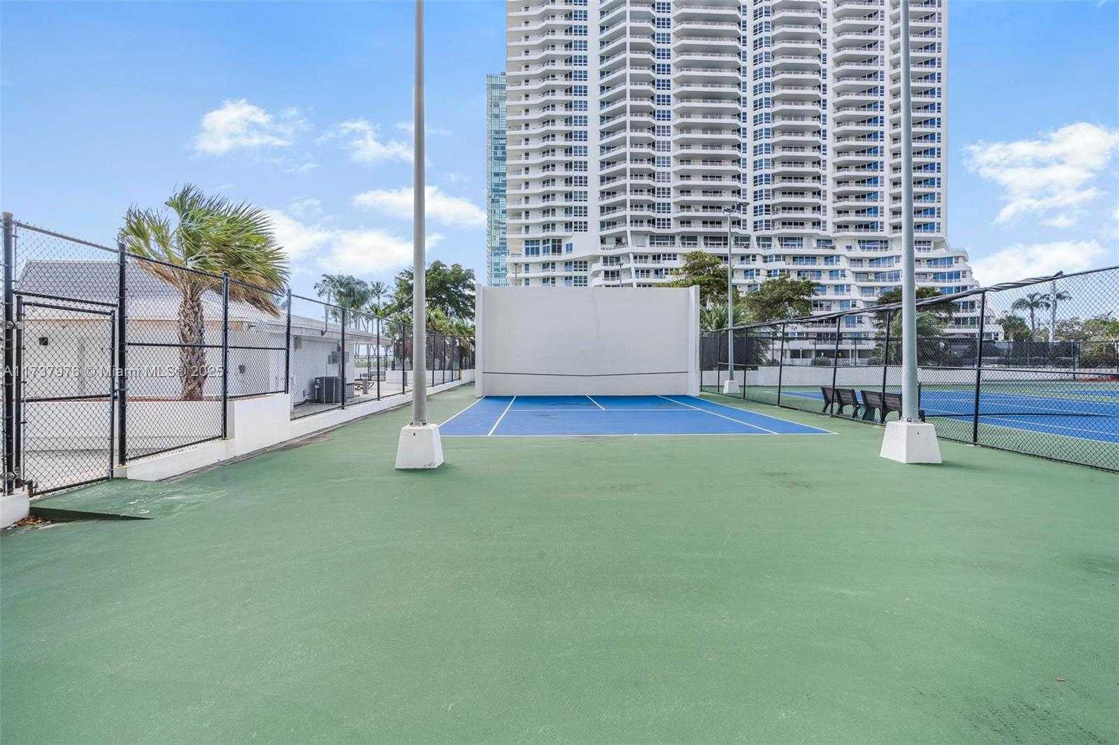 Small Image of 600 NORTH EAST 36TH ST #414, Miami Number 34