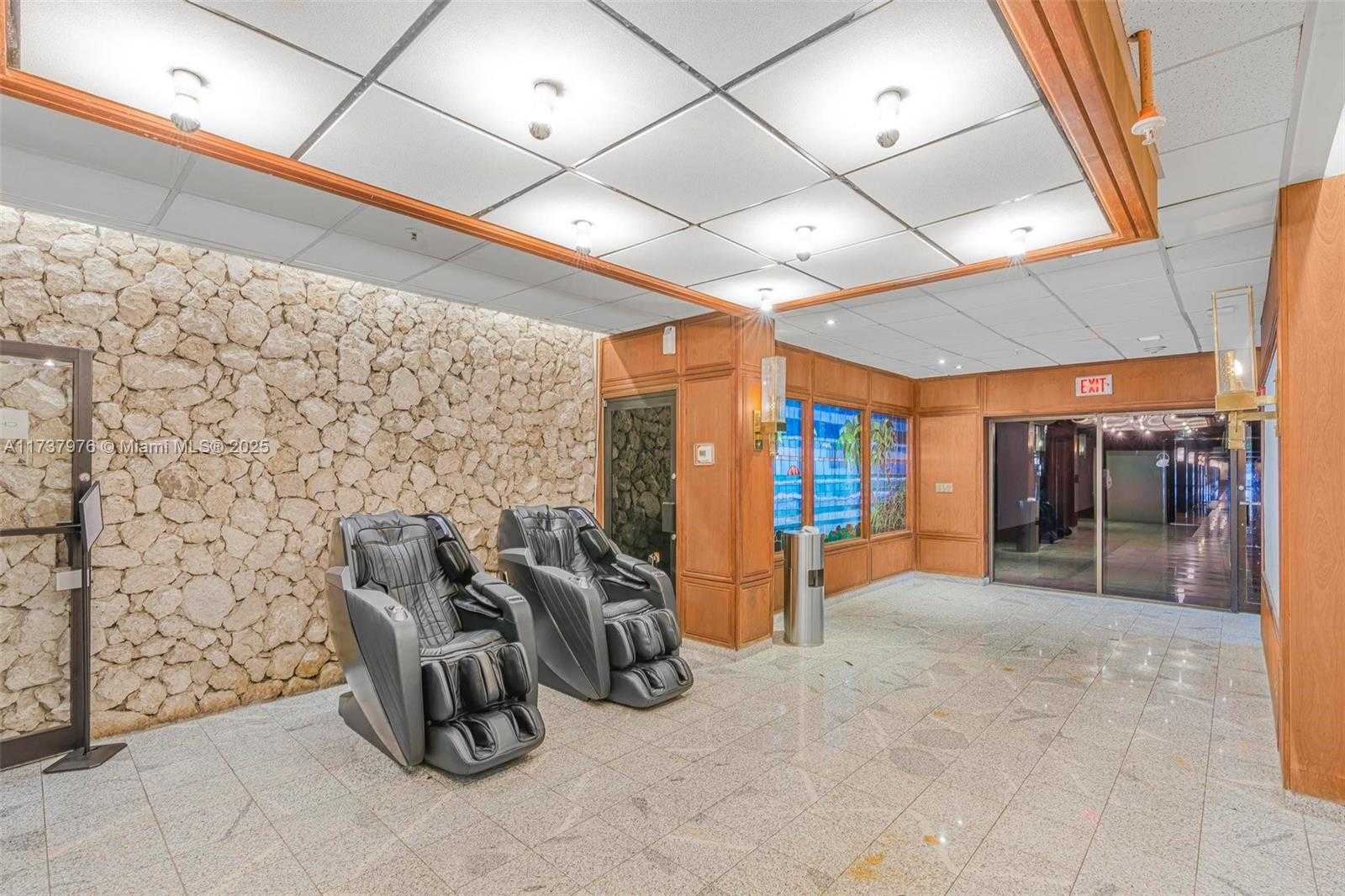 Small Image of 600 NORTH EAST 36TH ST #414, Miami Number 41
