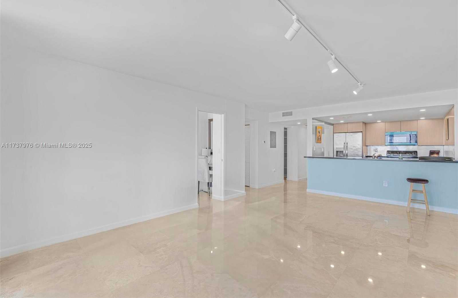 Small Image of 600 NORTH EAST 36TH ST #414, Miami Number 6