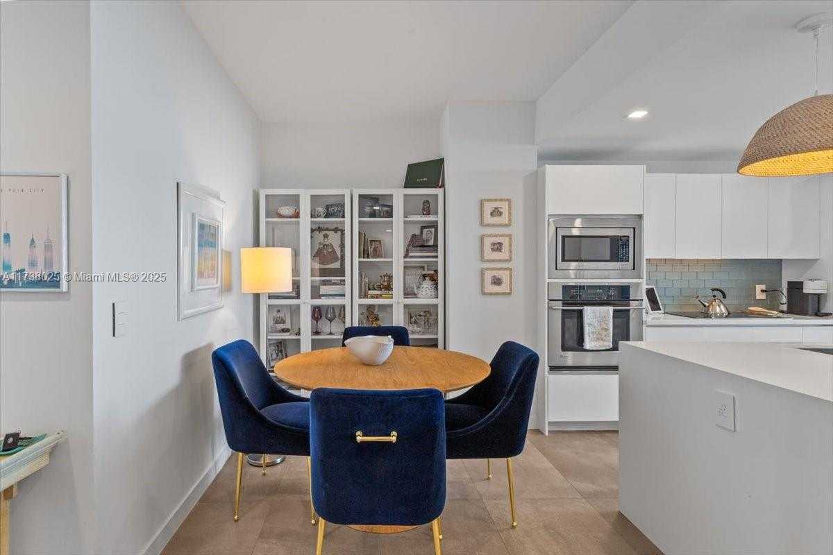 Small Image of 460 NORTH EAST 28TH ST #706, Miami Number 15