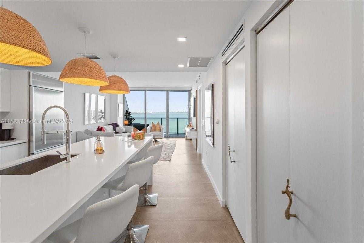 Small Image of 460 NORTH EAST 28TH ST #706, Miami Number 19