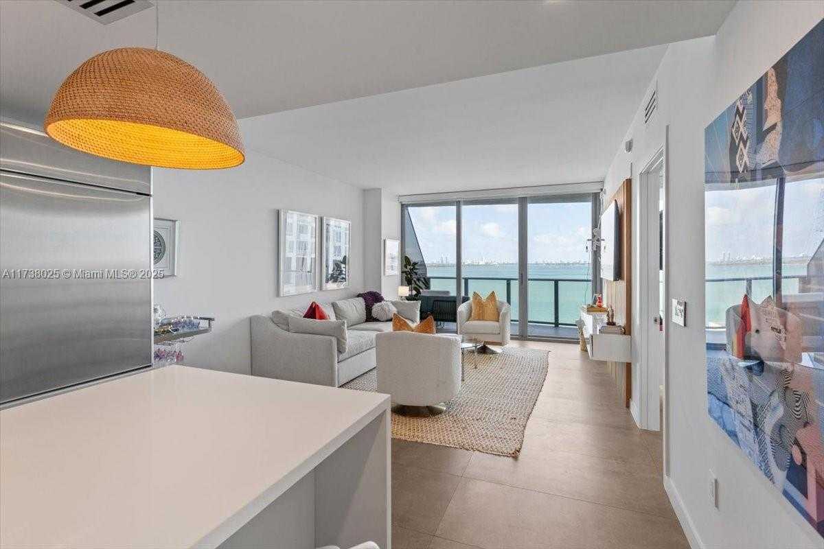 Small Image of 460 NORTH EAST 28TH ST #706, Miami Number 4