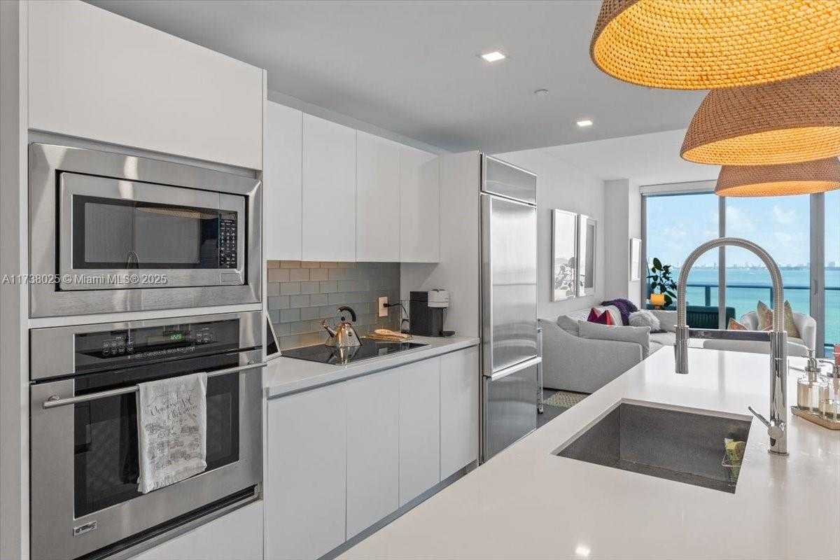 Small Image of 460 NORTH EAST 28TH ST #706, Miami Number 8