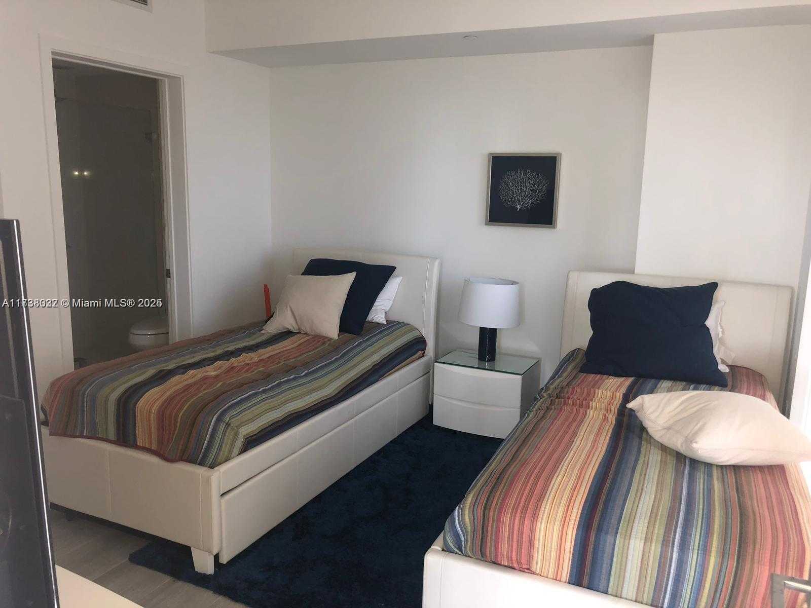 Small Image of 55 SOUTH WEST 9TH ST #3503, Miami Number 11