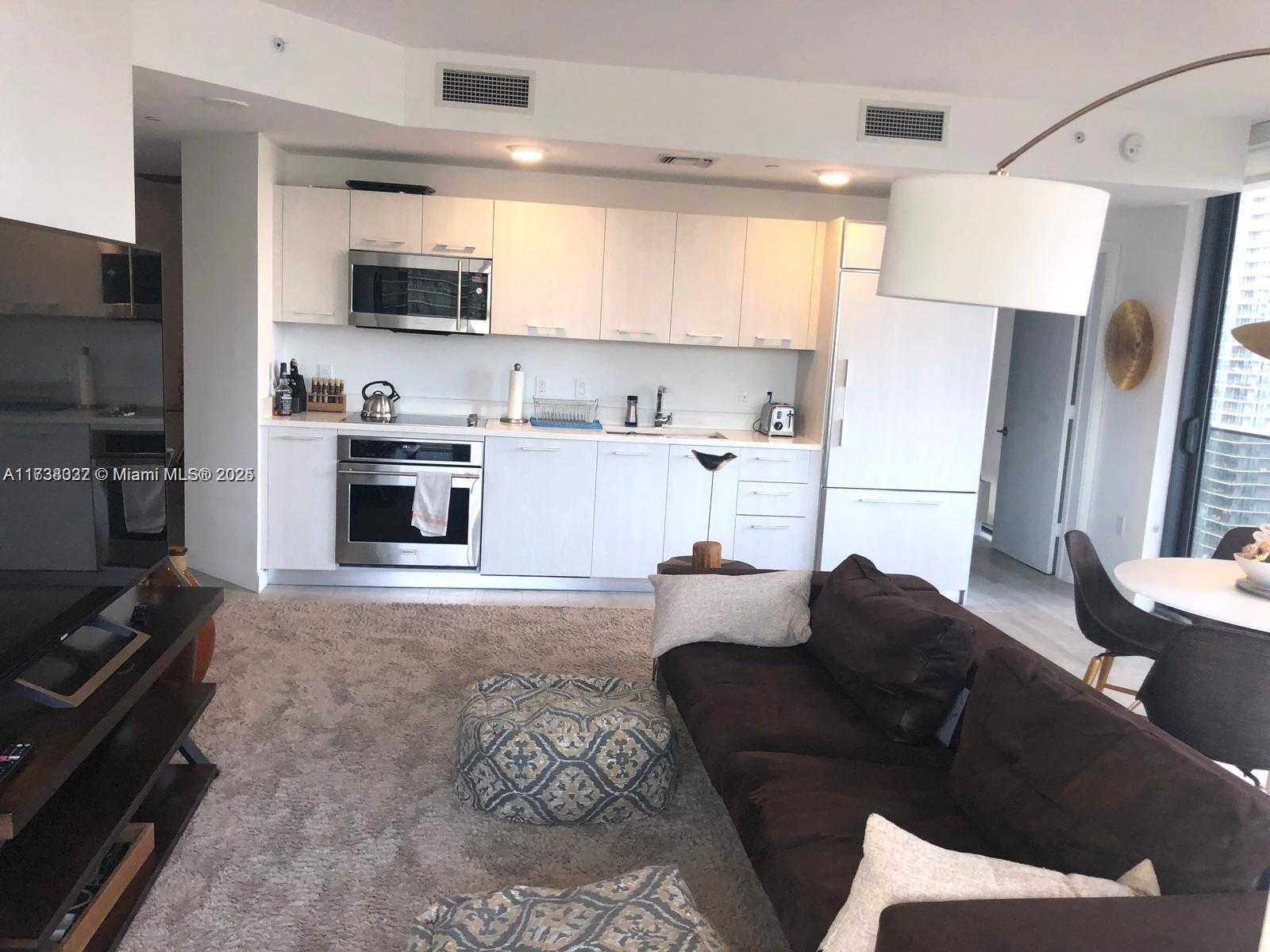 Small Image of 55 SOUTH WEST 9TH ST #3503, Miami Number 5