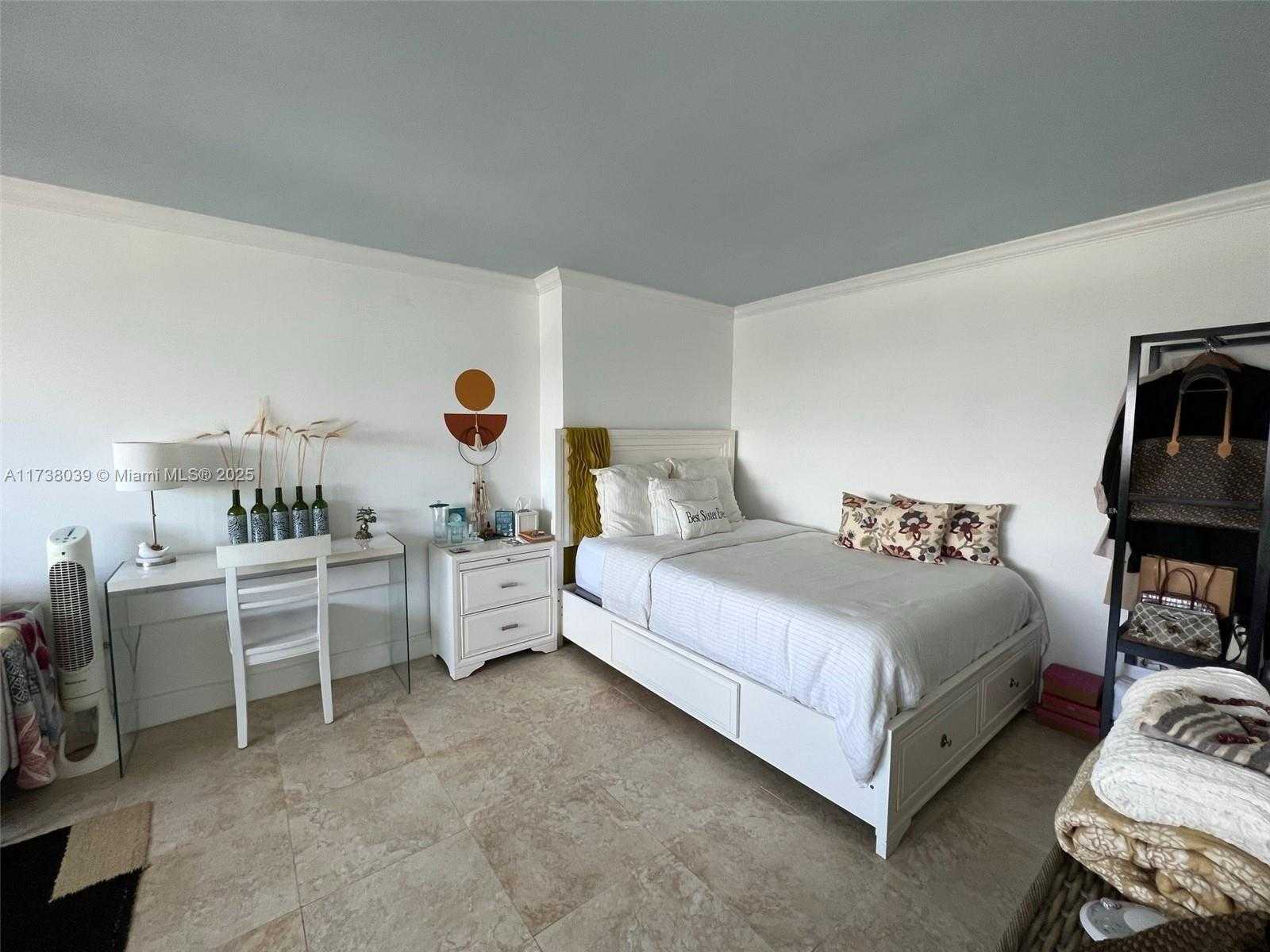 Small Image of 1881 WASHINGTON AVE #12E, Miami Beach Number 27