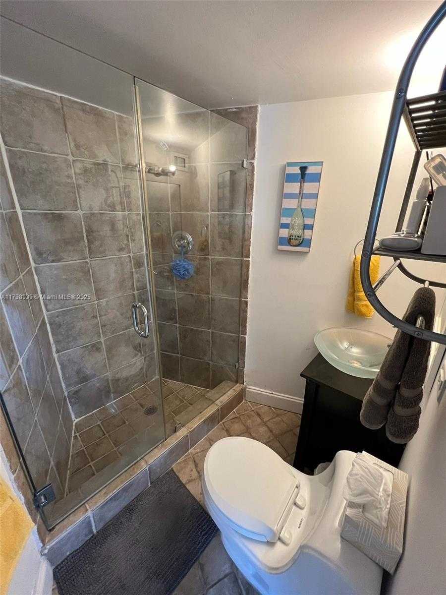 Small Image of 1881 WASHINGTON AVE #12E, Miami Beach Number 32