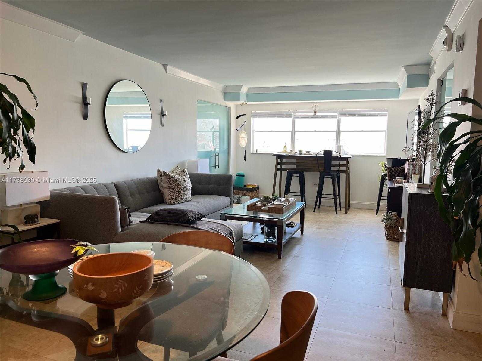 Small Image of 1881 WASHINGTON AVE #12E, Miami Beach Number 9