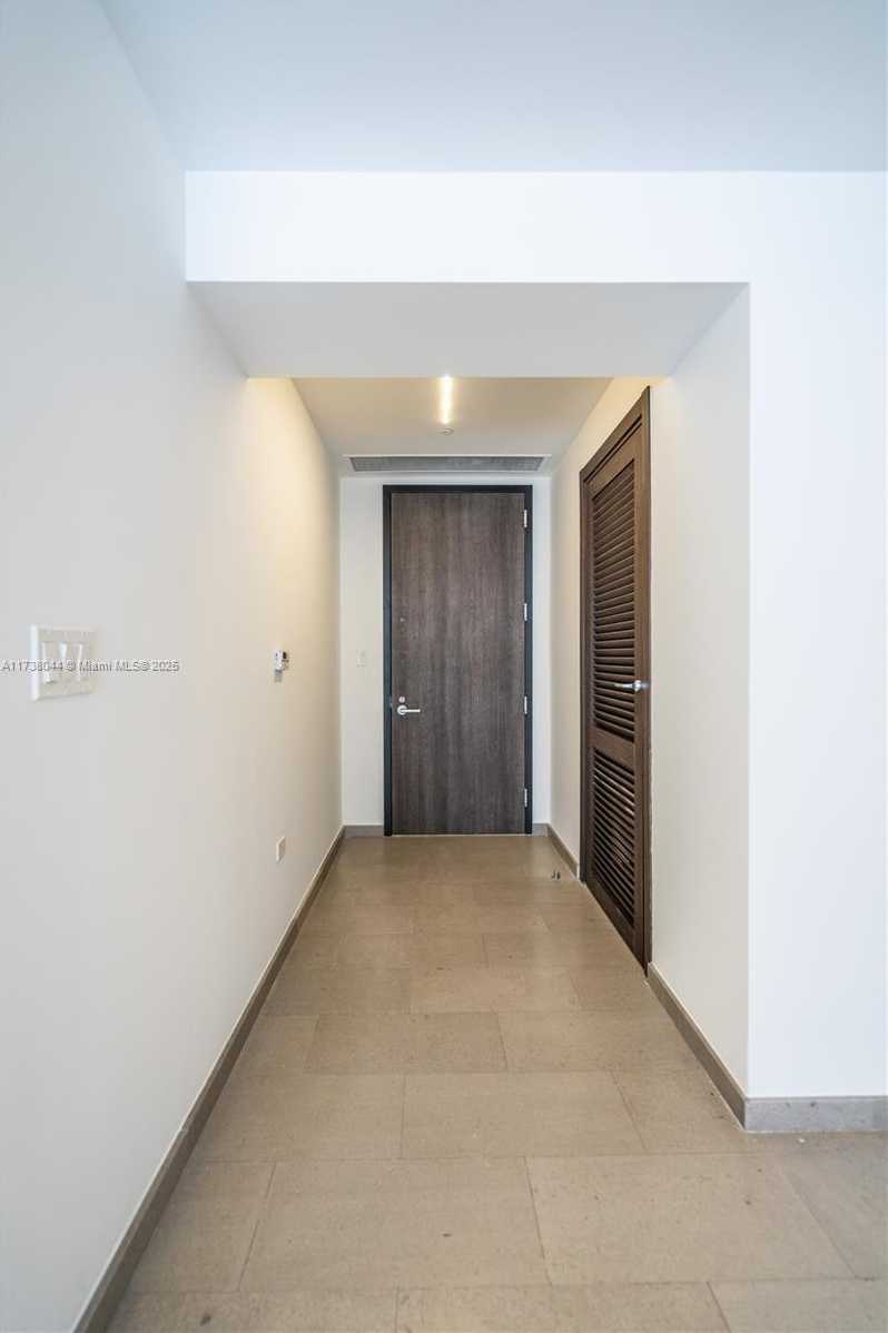 Small Image of 88 SOUTH WEST 7TH ST #806, Miami Number 21