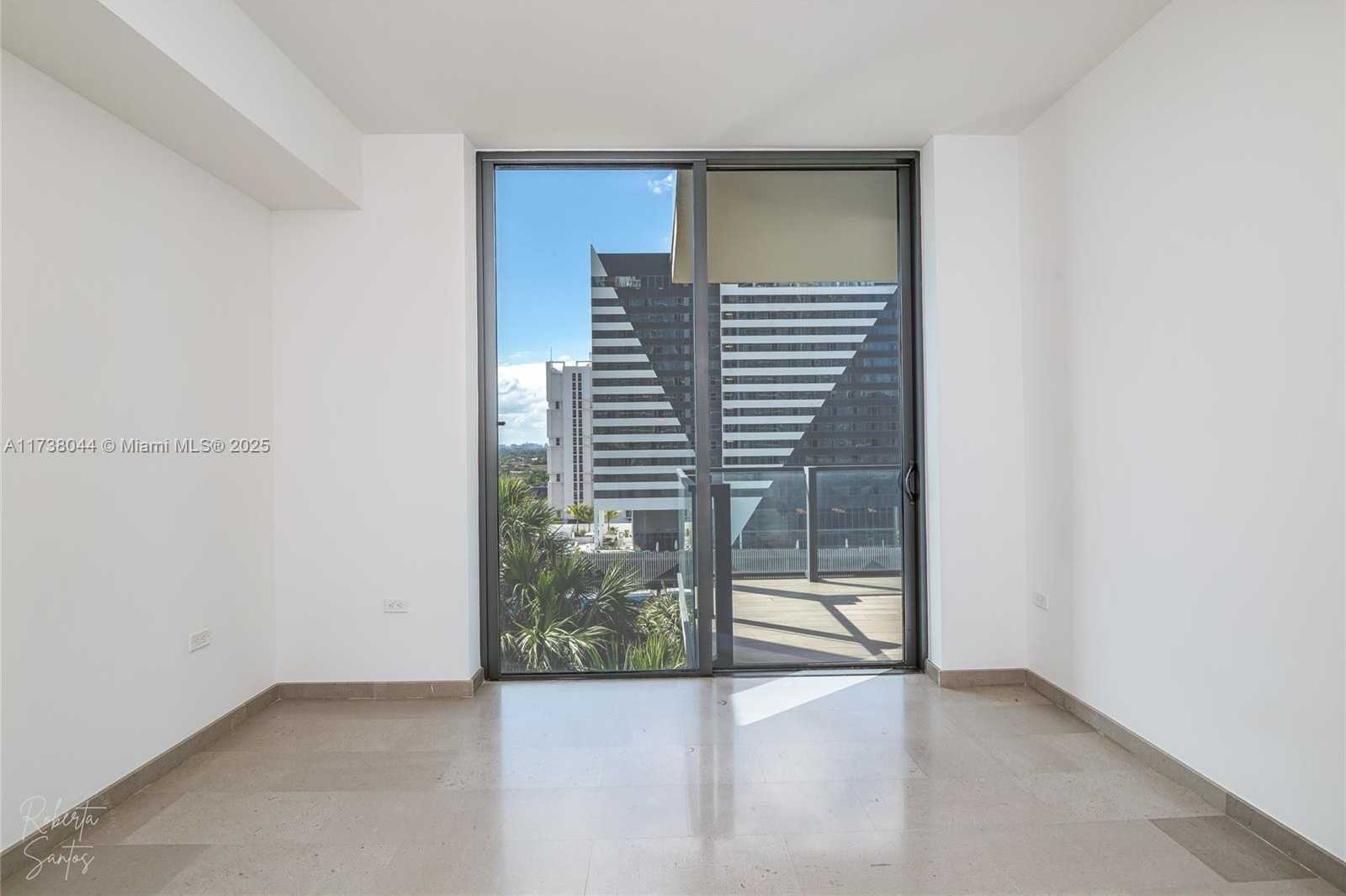 Small Image of 88 SOUTH WEST 7TH ST #806, Miami Number 23