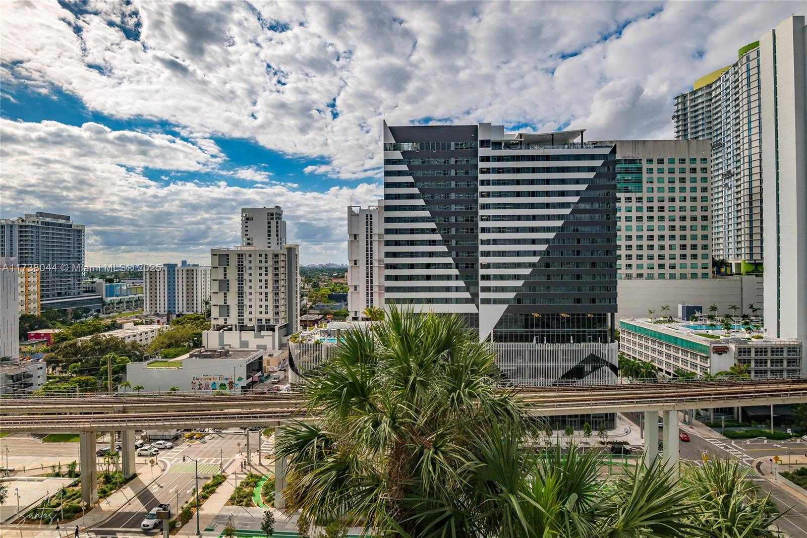 Small Image of 88 SOUTH WEST 7TH ST #806, Miami Number 38