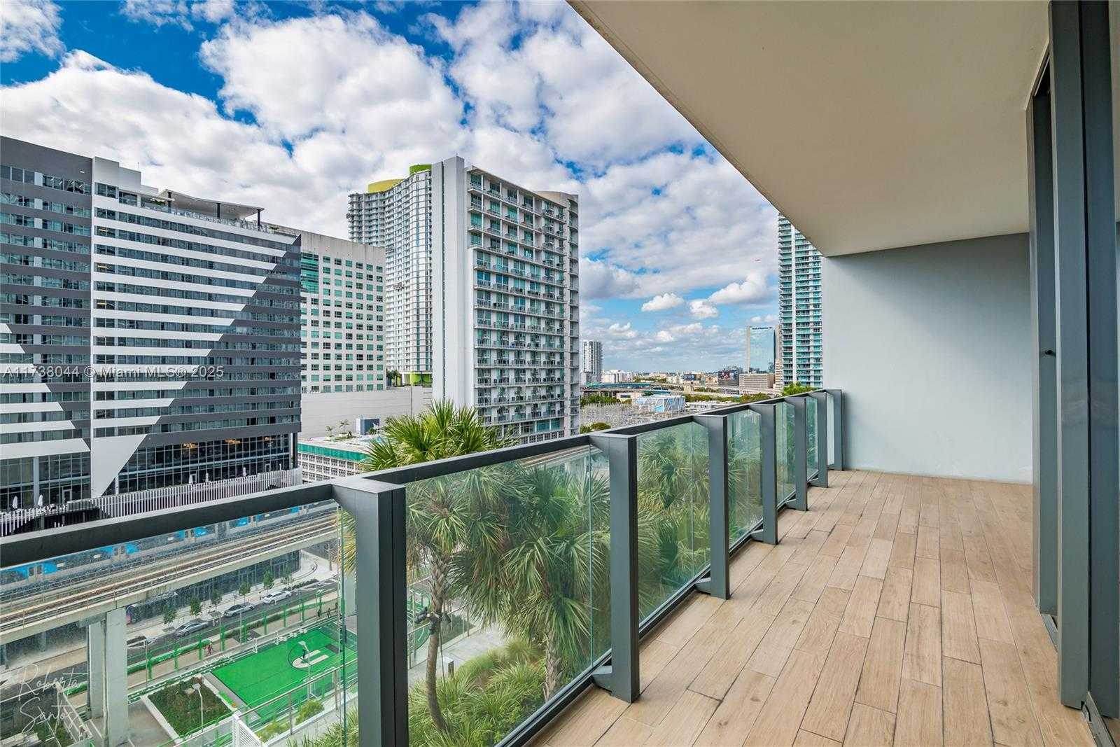 Small Image of 88 SOUTH WEST 7TH ST #806, Miami Number 41