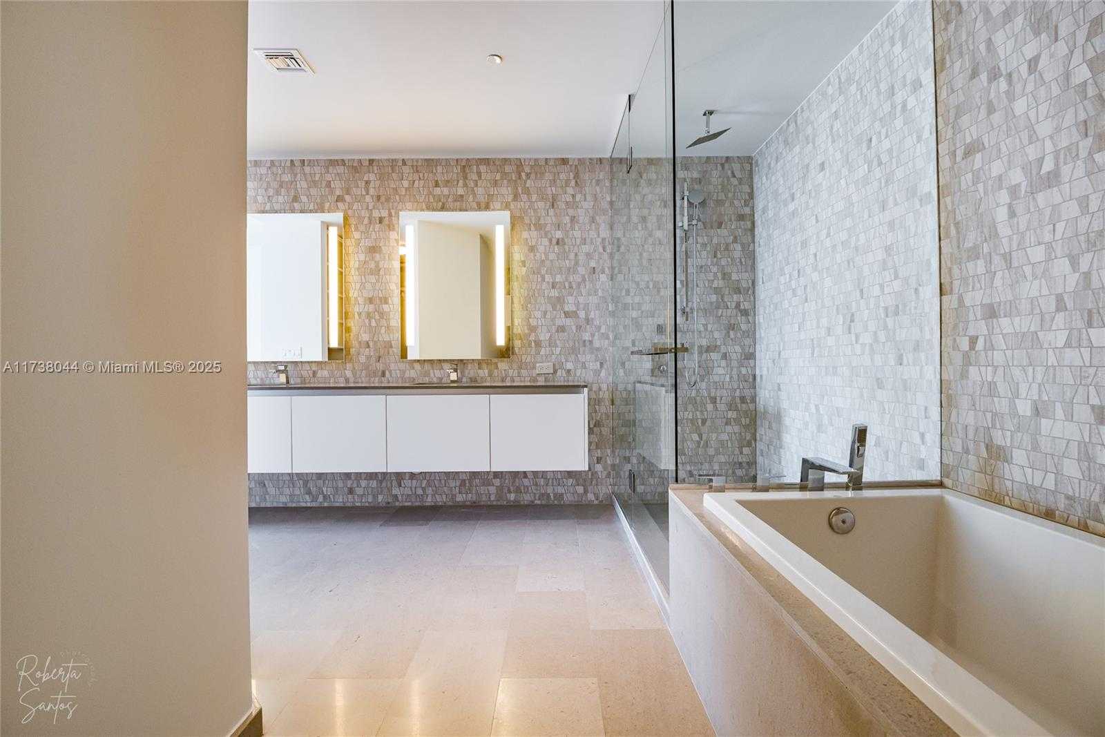 Small Image of 88 SOUTH WEST 7TH ST #806, Miami Number 8