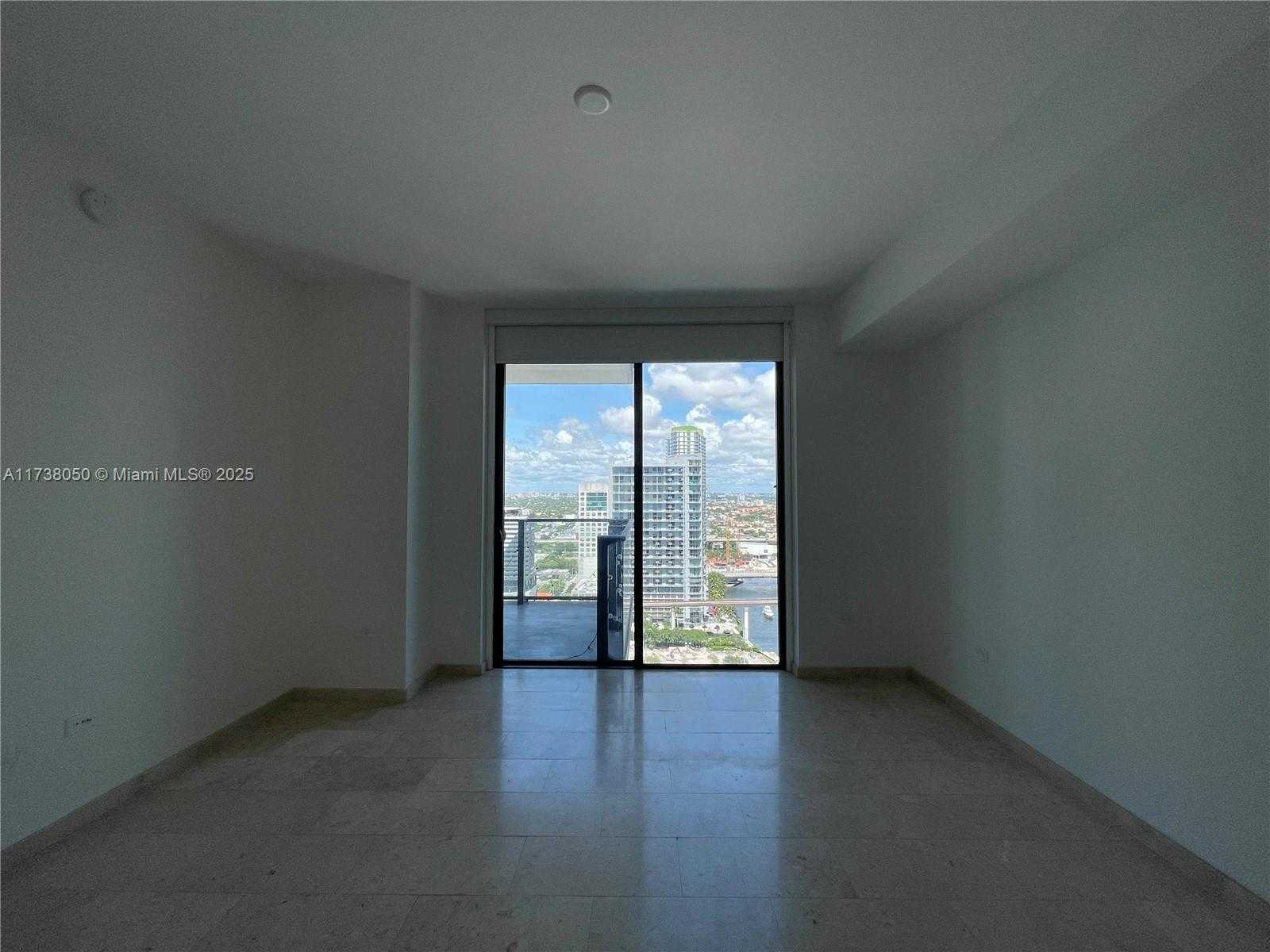 Small Image of 68 SOUTH EAST 6TH ST #2408, Miami Number 13