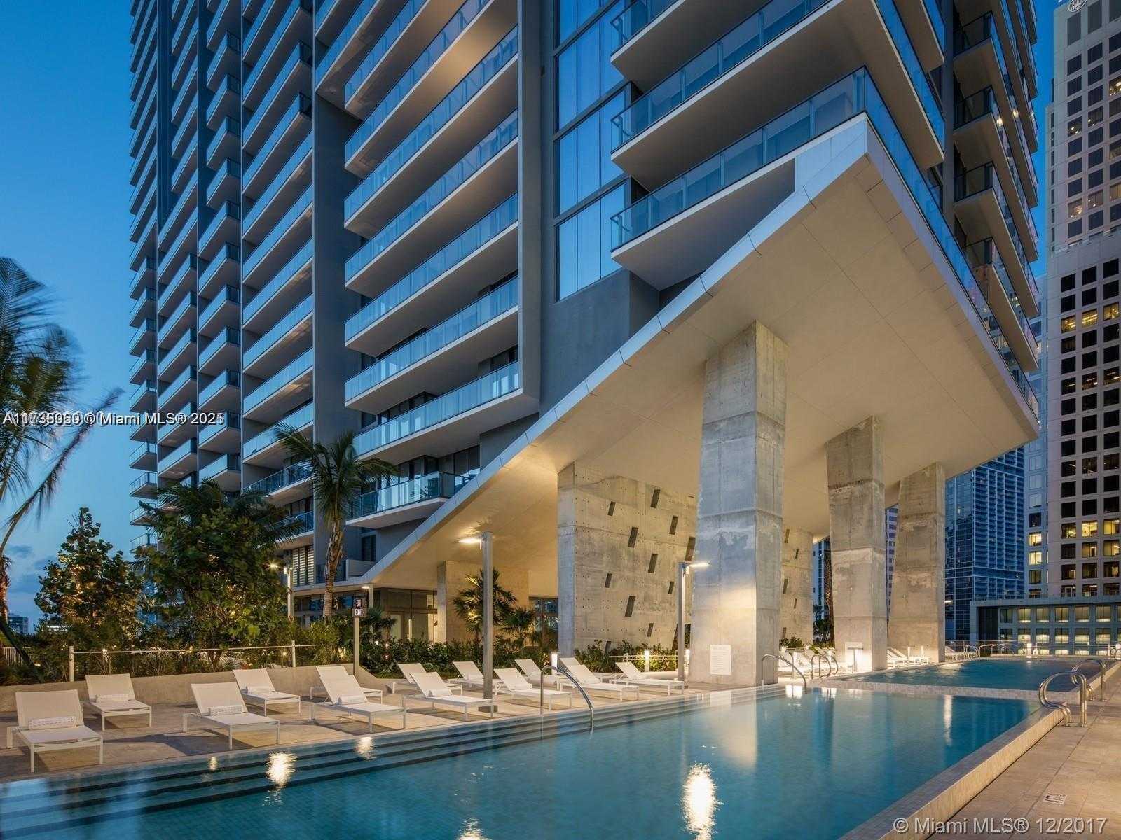 Small Image of 68 SOUTH EAST 6TH ST #2408, Miami Number 27