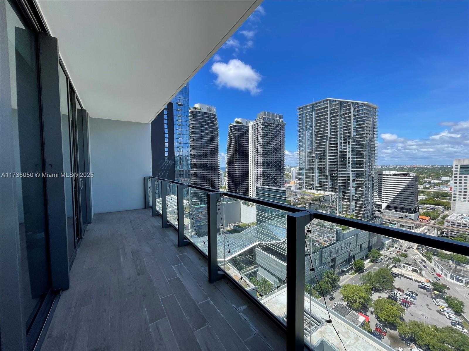 Small Image of 68 SOUTH EAST 6TH ST #2408, Miami Number 3