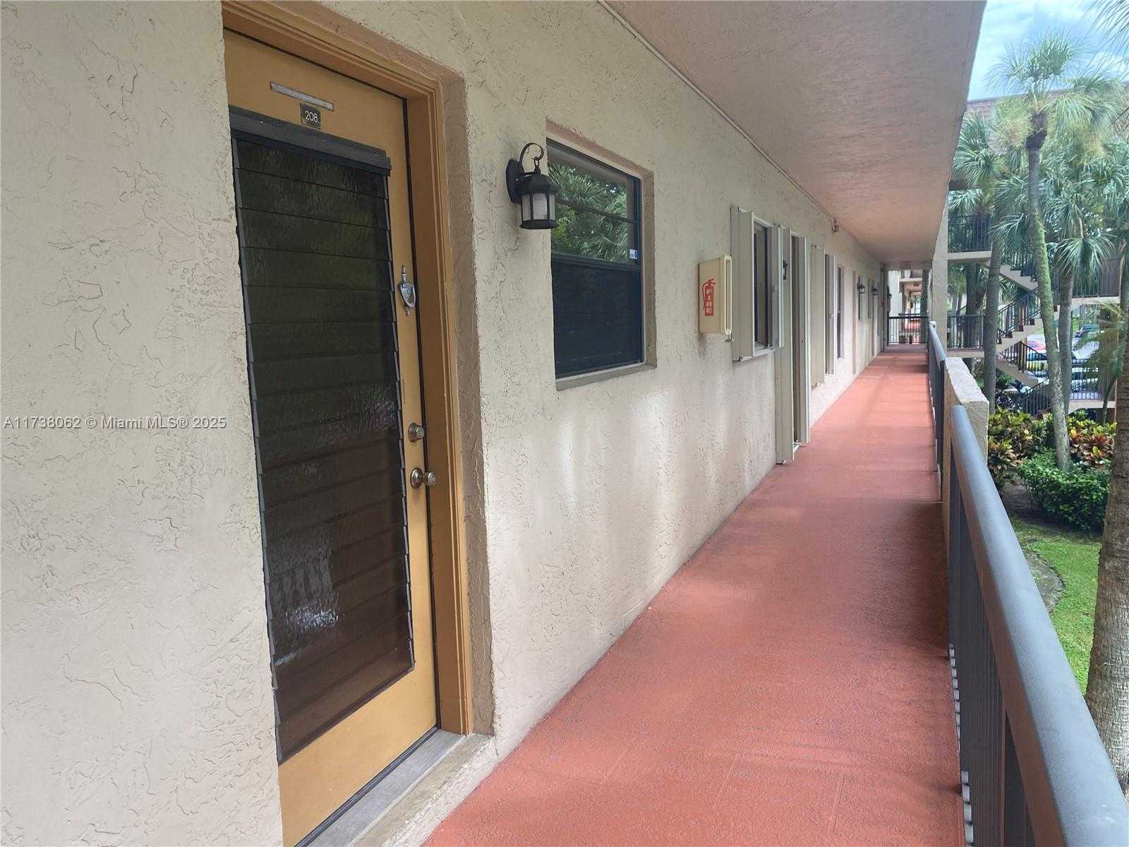 Small Image of 6090 NORTH SABAL PALM BLVD #208, Tamarac Number 28