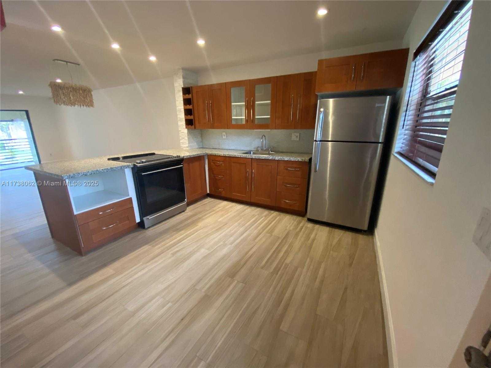 Small Image of 6090 NORTH SABAL PALM BLVD #208, Tamarac Number 3