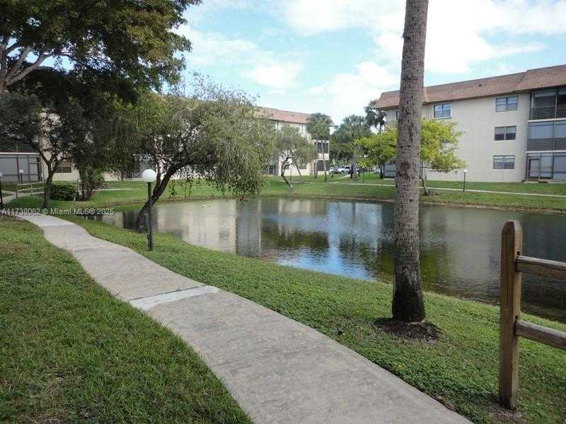 Small Image of 6090 NORTH SABAL PALM BLVD #208, Tamarac Number 30