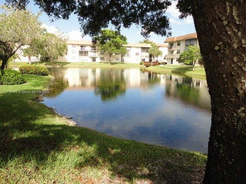 Small Image of 6090 NORTH SABAL PALM BLVD #208, Tamarac Number 34