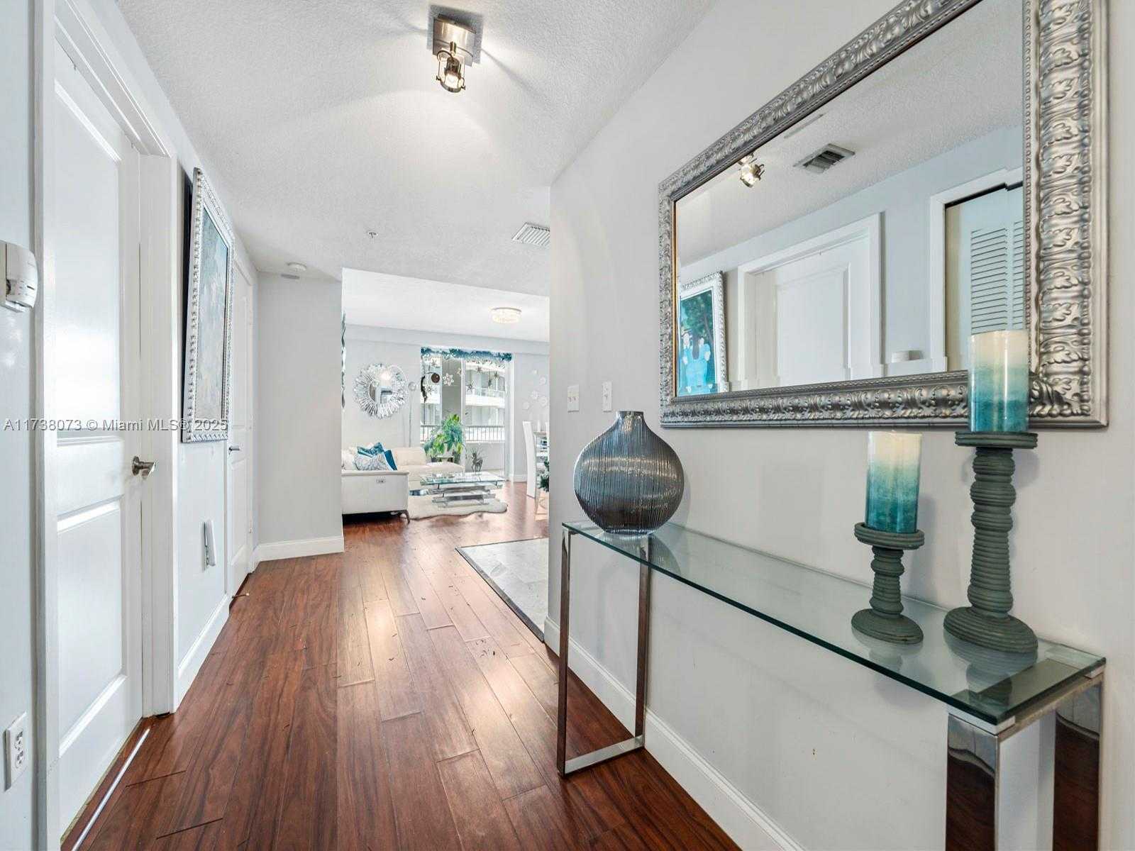 Small Image of 170 SOUTH EAST 14TH ST #1801, Miami Number 3