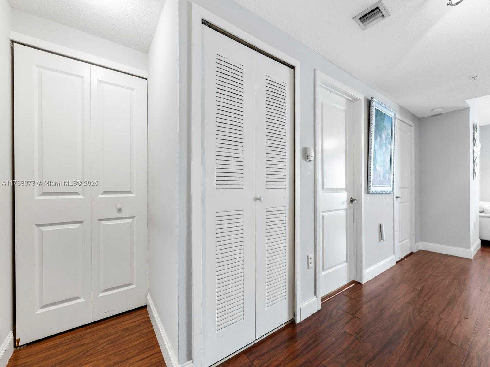 Small Image of 170 SOUTH EAST 14TH ST #1801, Miami Number 4