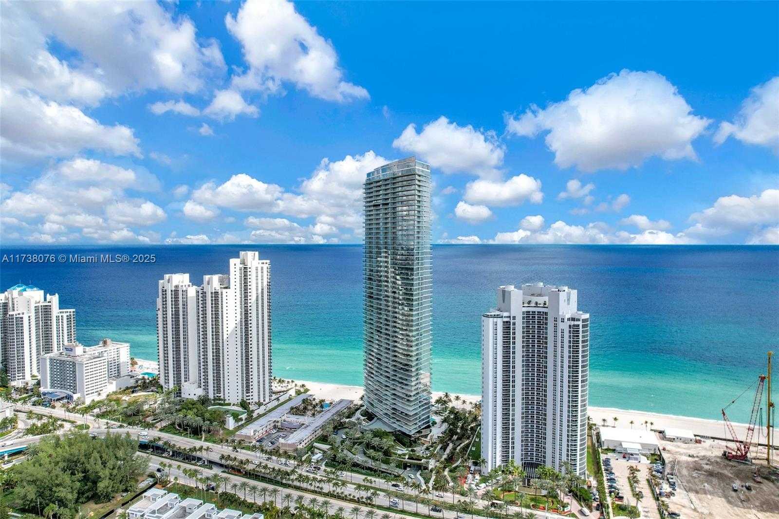 Small Image of 18975 COLLINS AVE #CABANA #17, Sunny Isles Beach Number 21
