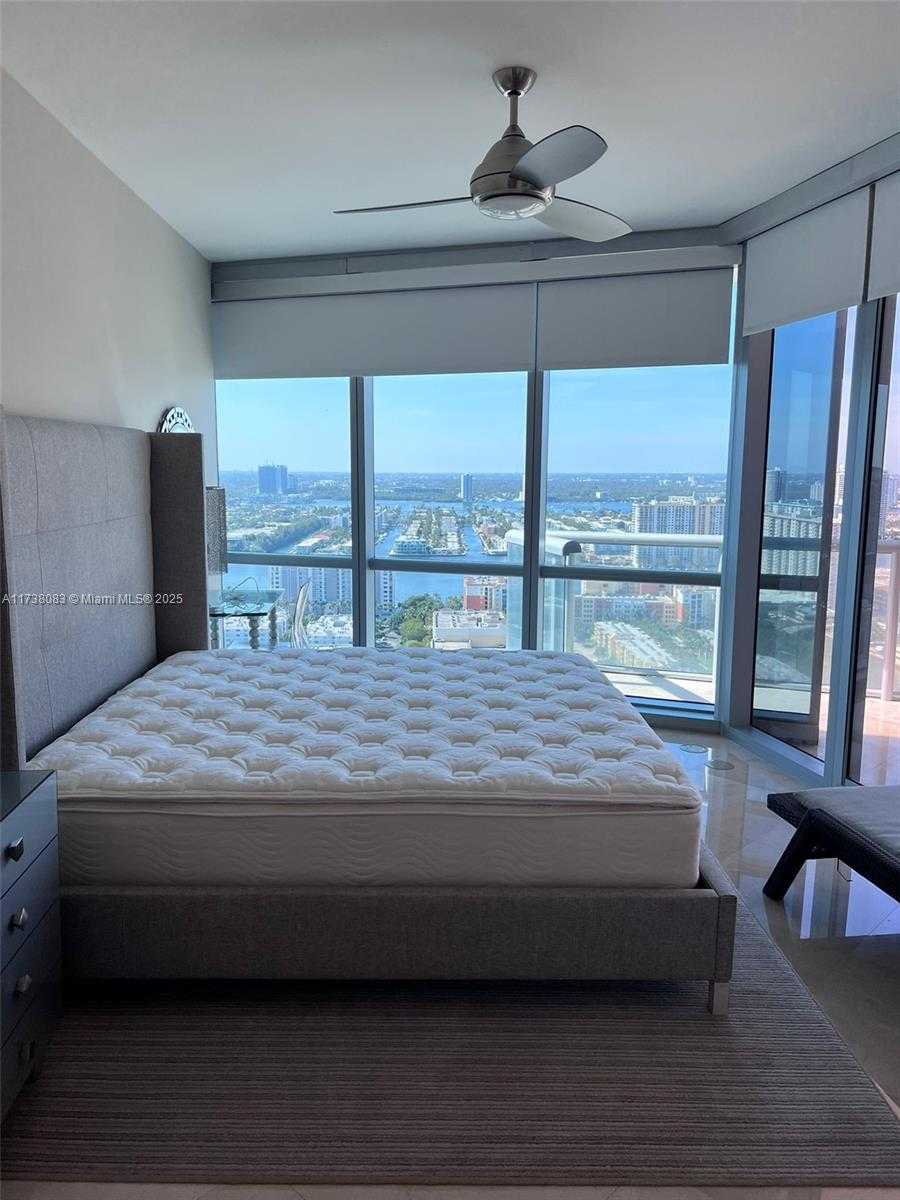 Small Image of 17121 COLLINS AVE #3304, Sunny Isles Beach Number 16