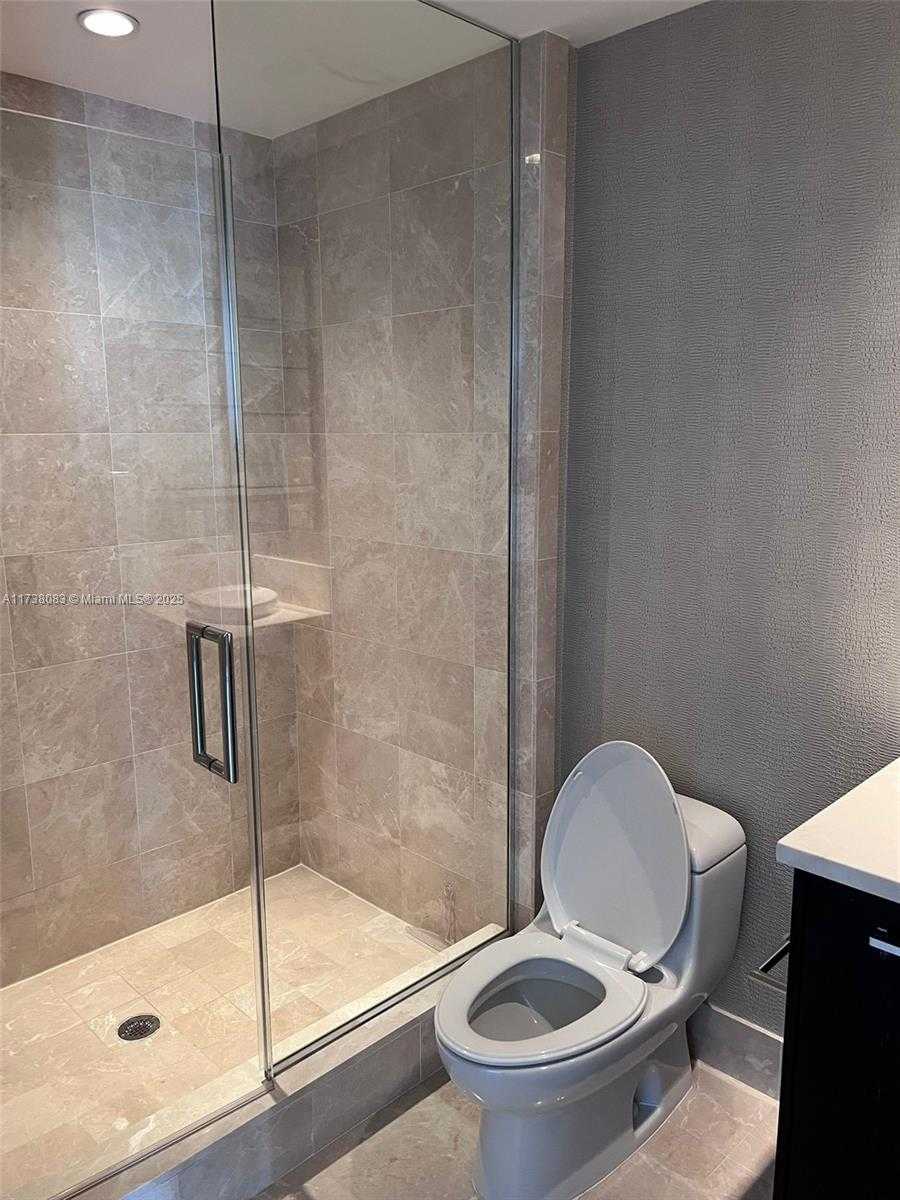 Small Image of 17121 COLLINS AVE #3304, Sunny Isles Beach Number 20