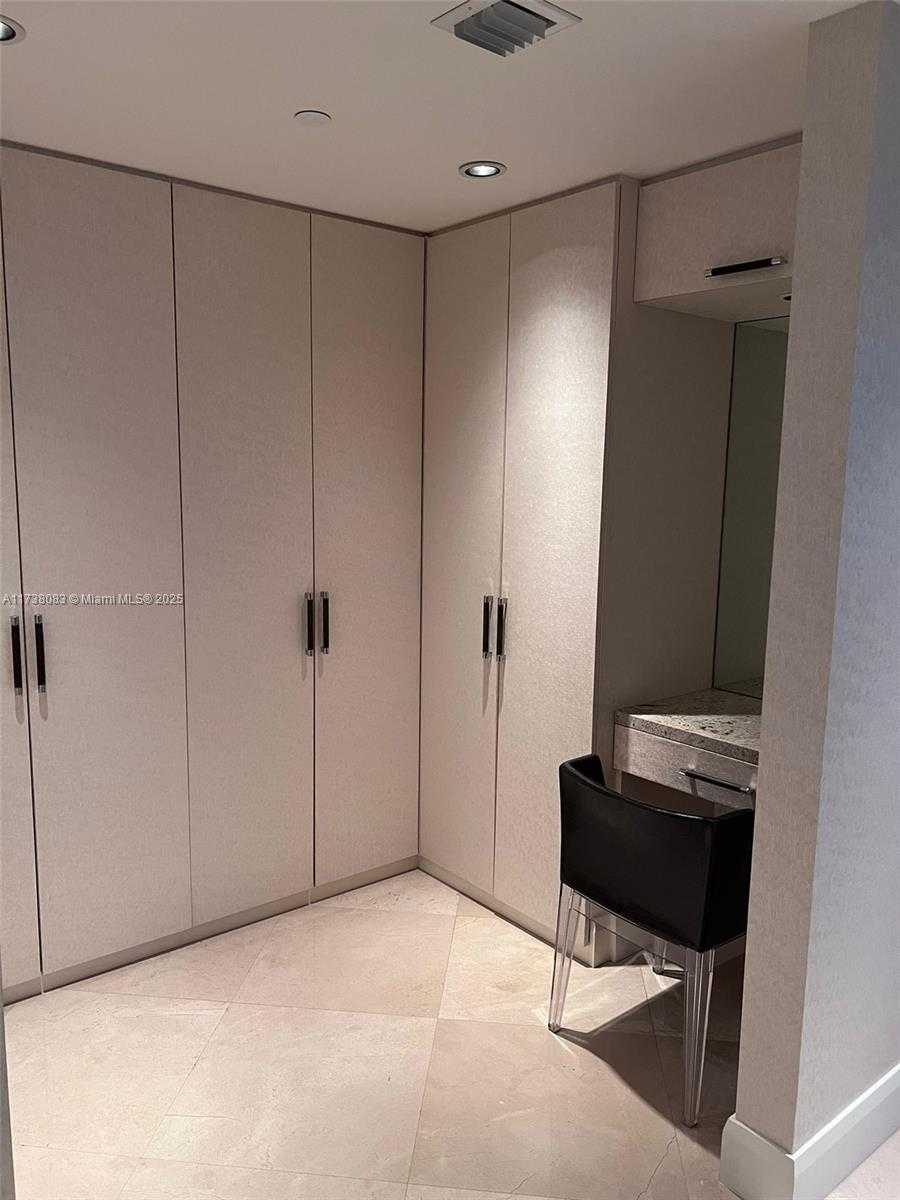 Small Image of 17121 COLLINS AVE #3304, Sunny Isles Beach Number 7