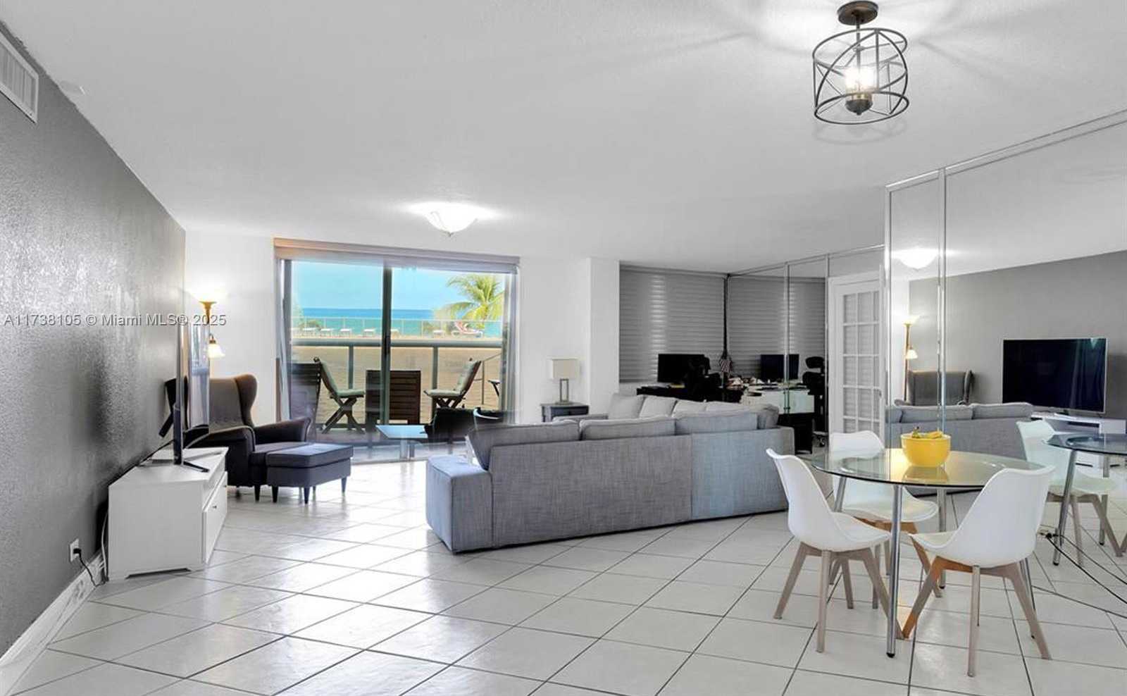 Small Image of 6039 COLLINS AVE #311, Miami Beach Number 2