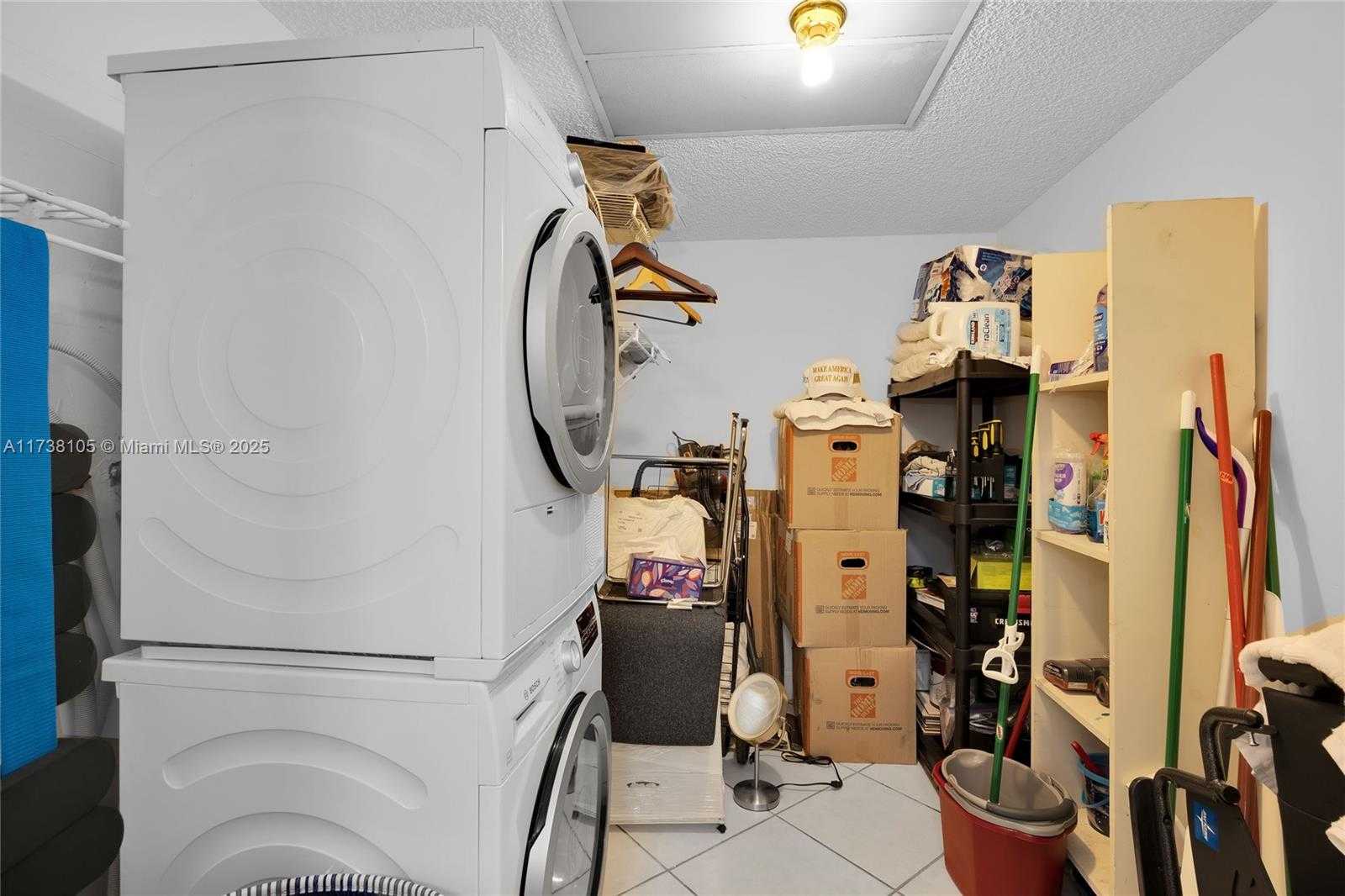 Small Image of 6039 COLLINS AVE #311, Miami Beach Number 20