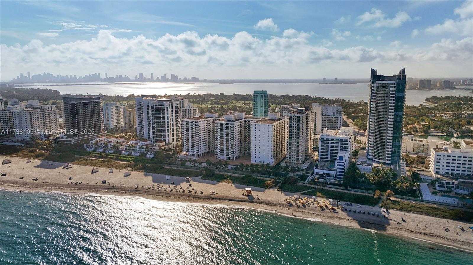 Small Image of 6039 COLLINS AVE #311, Miami Beach Number 30