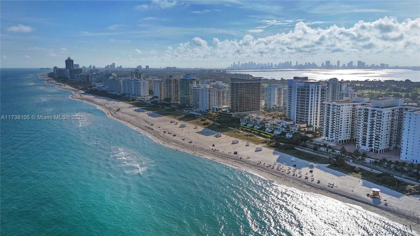 Small Image of 6039 COLLINS AVE #311, Miami Beach Number 31