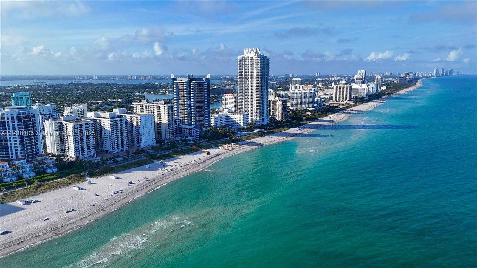 Small Image of 6039 COLLINS AVE #311, Miami Beach Number 32