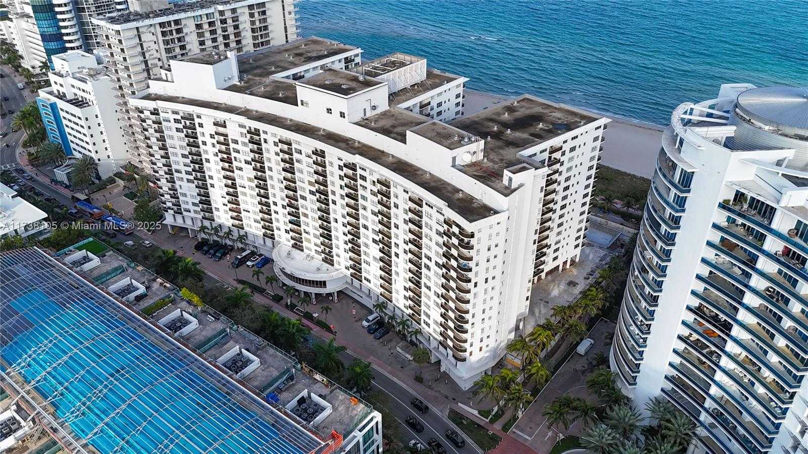 Small Image of 6039 COLLINS AVE #311, Miami Beach Number 39