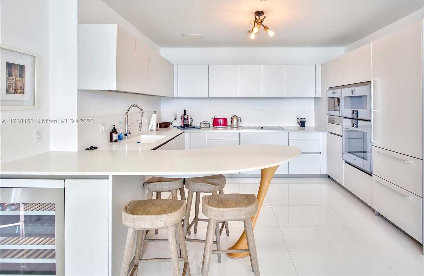 Small Image of 16901 COLLINS AVE #904, Sunny Isles Beach Number 7
