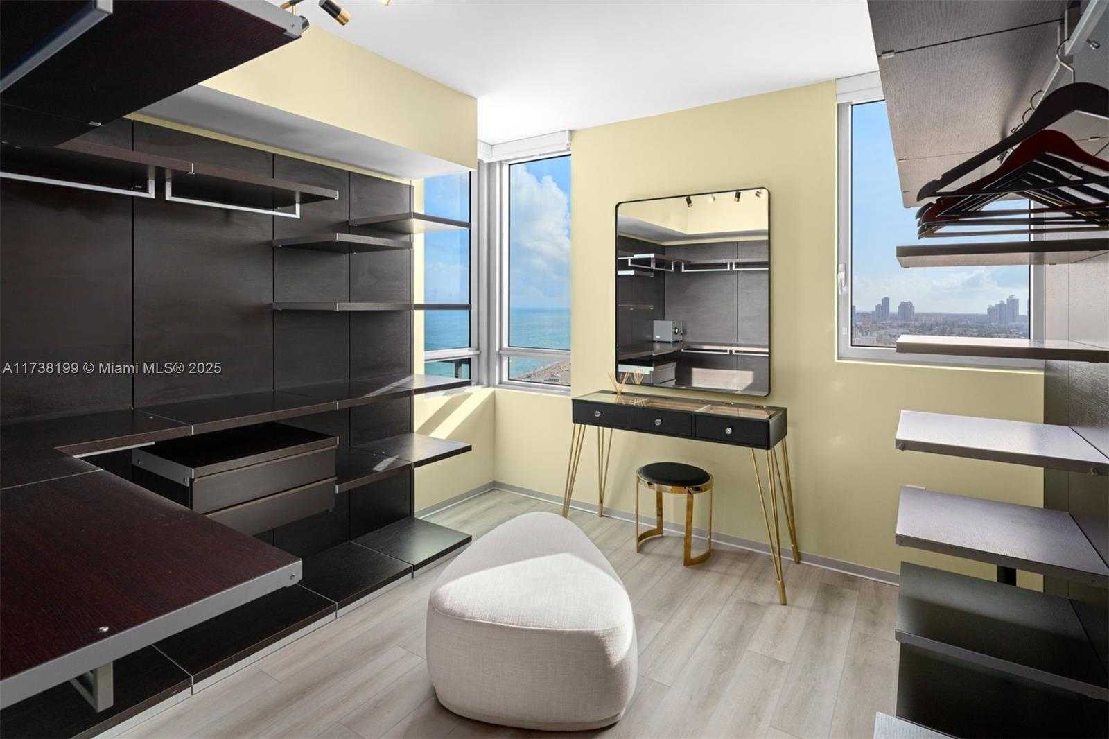 Small Image of 101 20TH ST #2802, Miami Beach Number 17